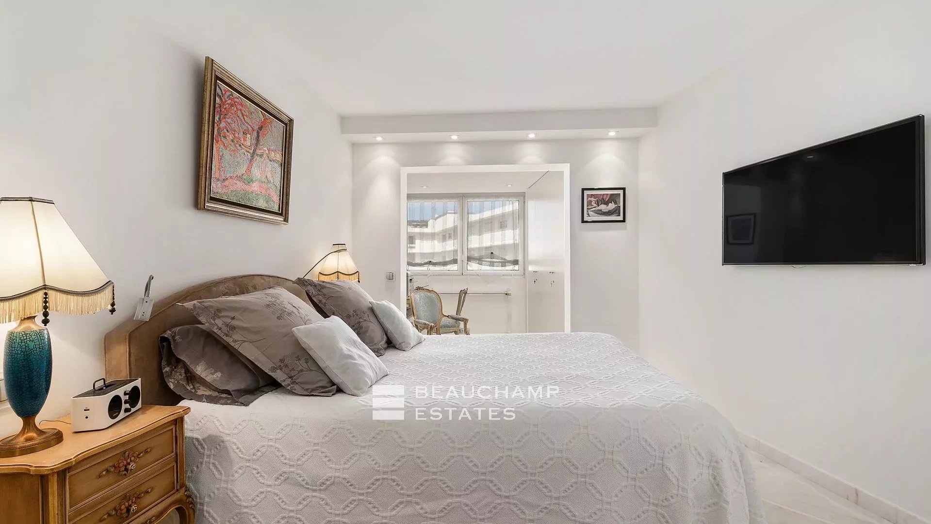 Cannes Croisette – Magnificent Apartment with Terrace Cannes Croisette – Magnificent Apartment with Terrace