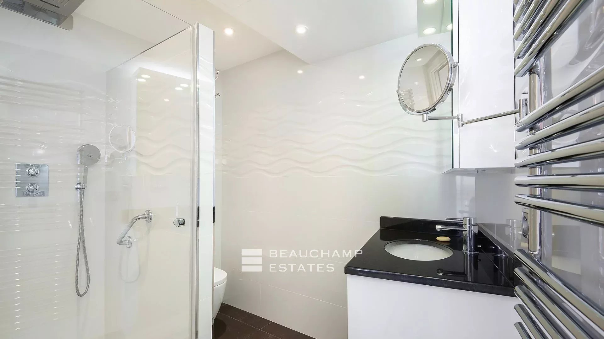 Cannes Croisette – Magnificent Apartment with Terrace Cannes Croisette – Magnificent Apartment with Terrace