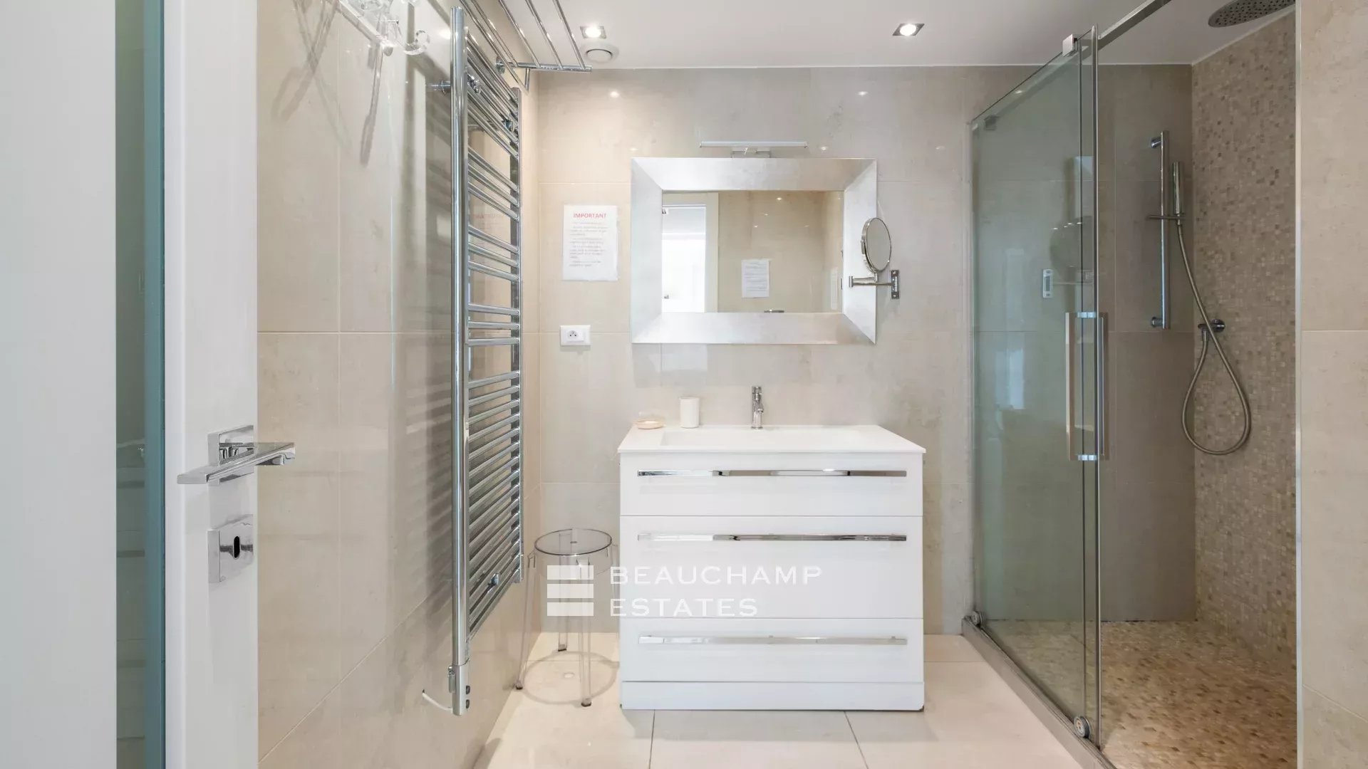 Cannes Croisette – Sea view apartment Cannes Croisette – Sea view apartment