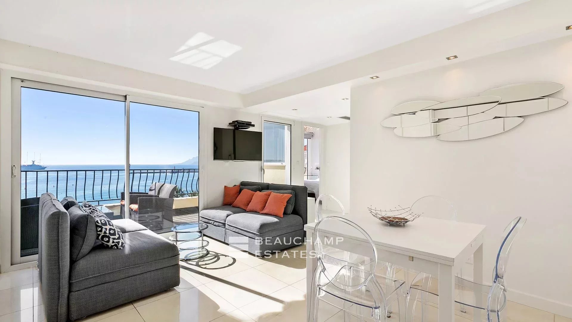 Cannes Croisette – Sea view apartment Cannes Croisette – Sea view apartment