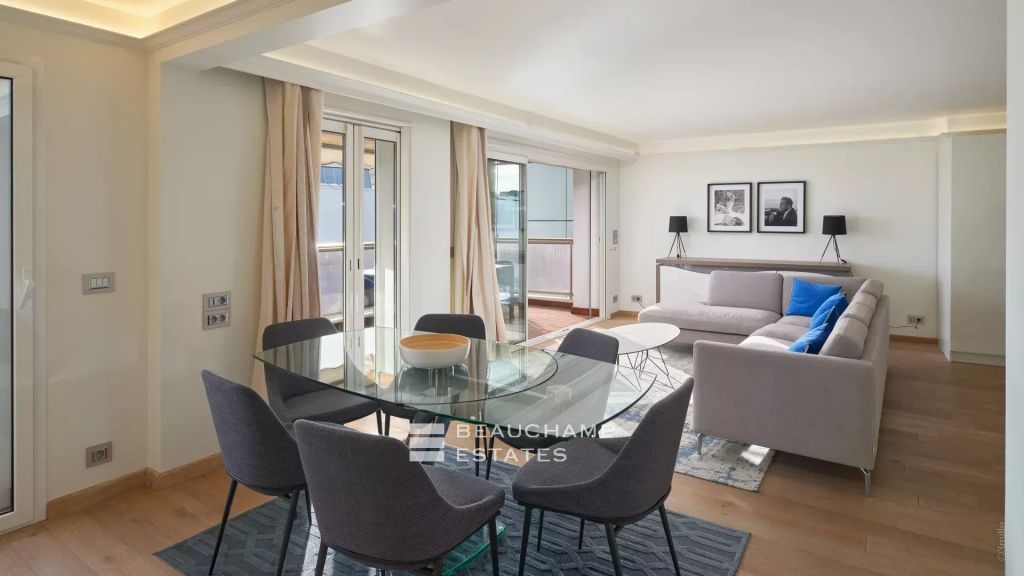 Cannes Croisette – Splendid apartment facing the Palais