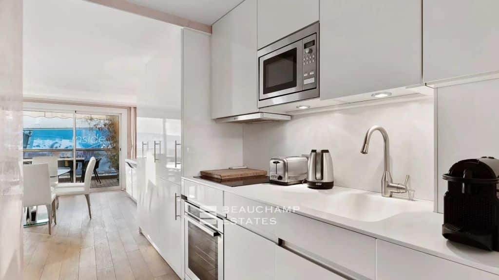 Cannes Croisette – Splendid apartment facing the Palais