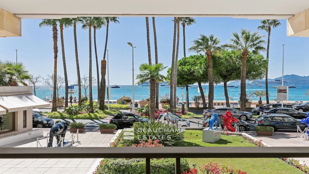 Cannes Croisette – Superb 2 Bedroom