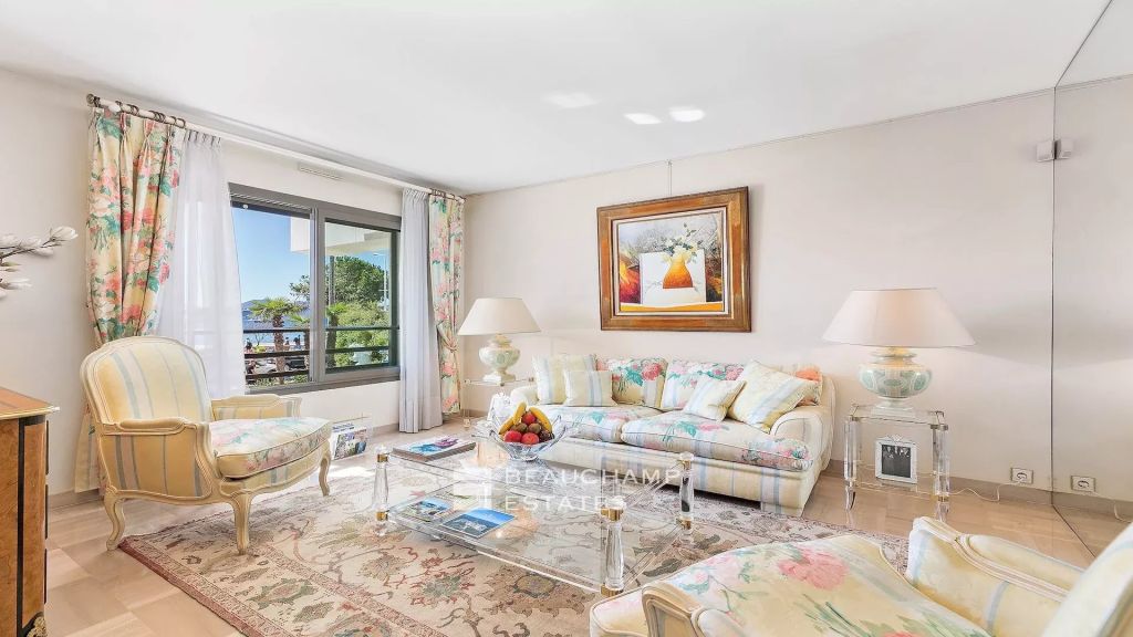 Cannes Croisette – Superb 2 Bedroom