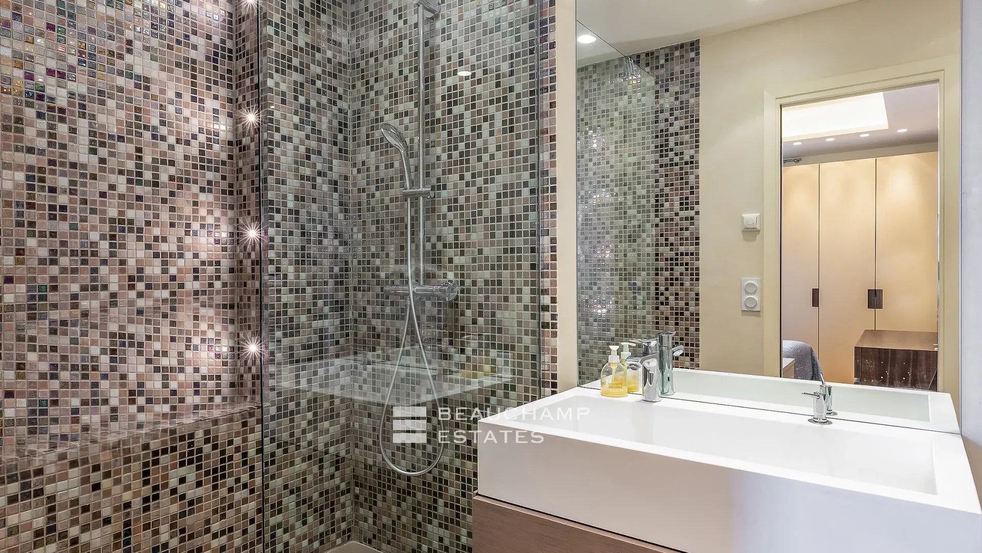 Cannes near Croisette – Nice 2 bedroom apartment Cannes near Croisette – Nice 2 bedroom apartment