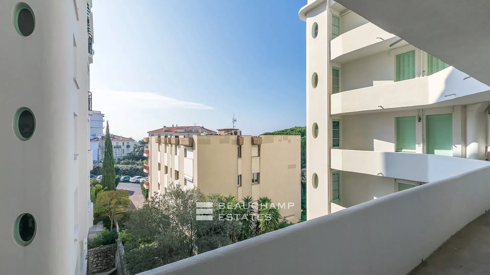 Cannes near Croisette – Nice 2 bedroom apartment Cannes near Croisette – Nice 2 bedroom apartment