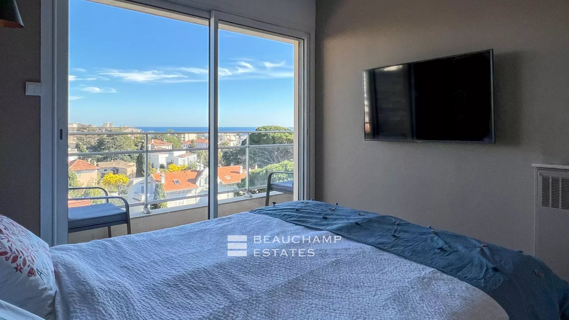 Cannes near Croisette – Nice 2 bedroom apartment Cannes near Croisette – Nice 2 bedroom apartment