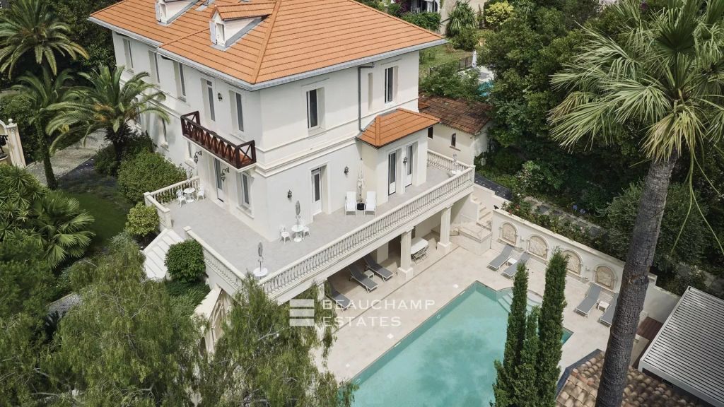 Cannes – Superb Villa Belle Epoque located near of center – 10 Bedrooms