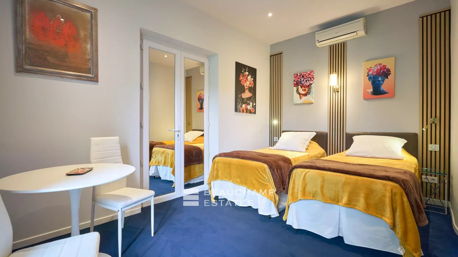 Cannes – Superb Villa Belle Epoque located near of center – 10 Bedrooms Cannes – Superb Villa Belle Epoque located near of center – 10 Bedrooms