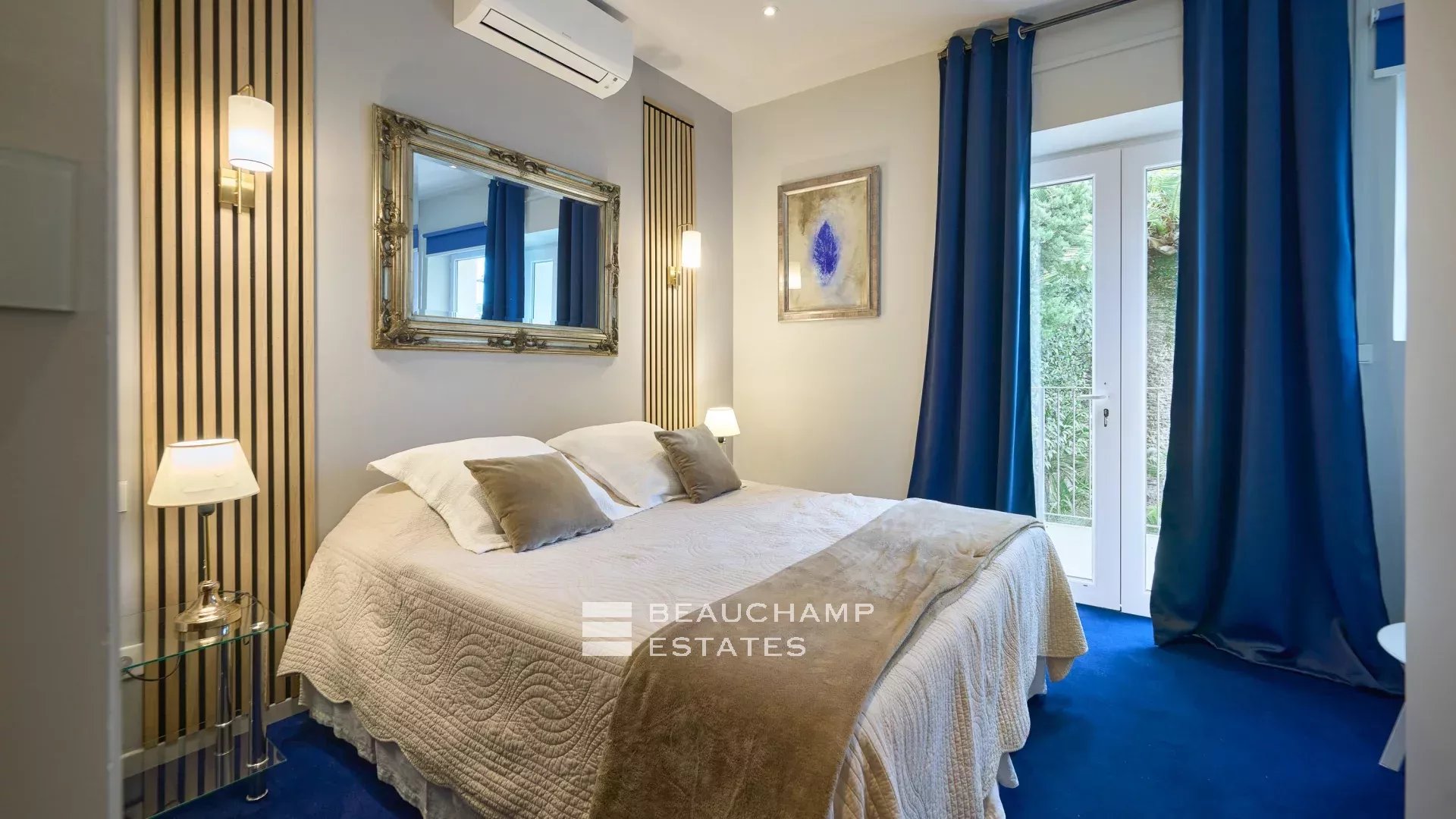 Cannes – Superb Villa Belle Epoque located near of center – 10 Bedrooms Cannes – Superb Villa Belle Epoque located near of center – 10 Bedrooms