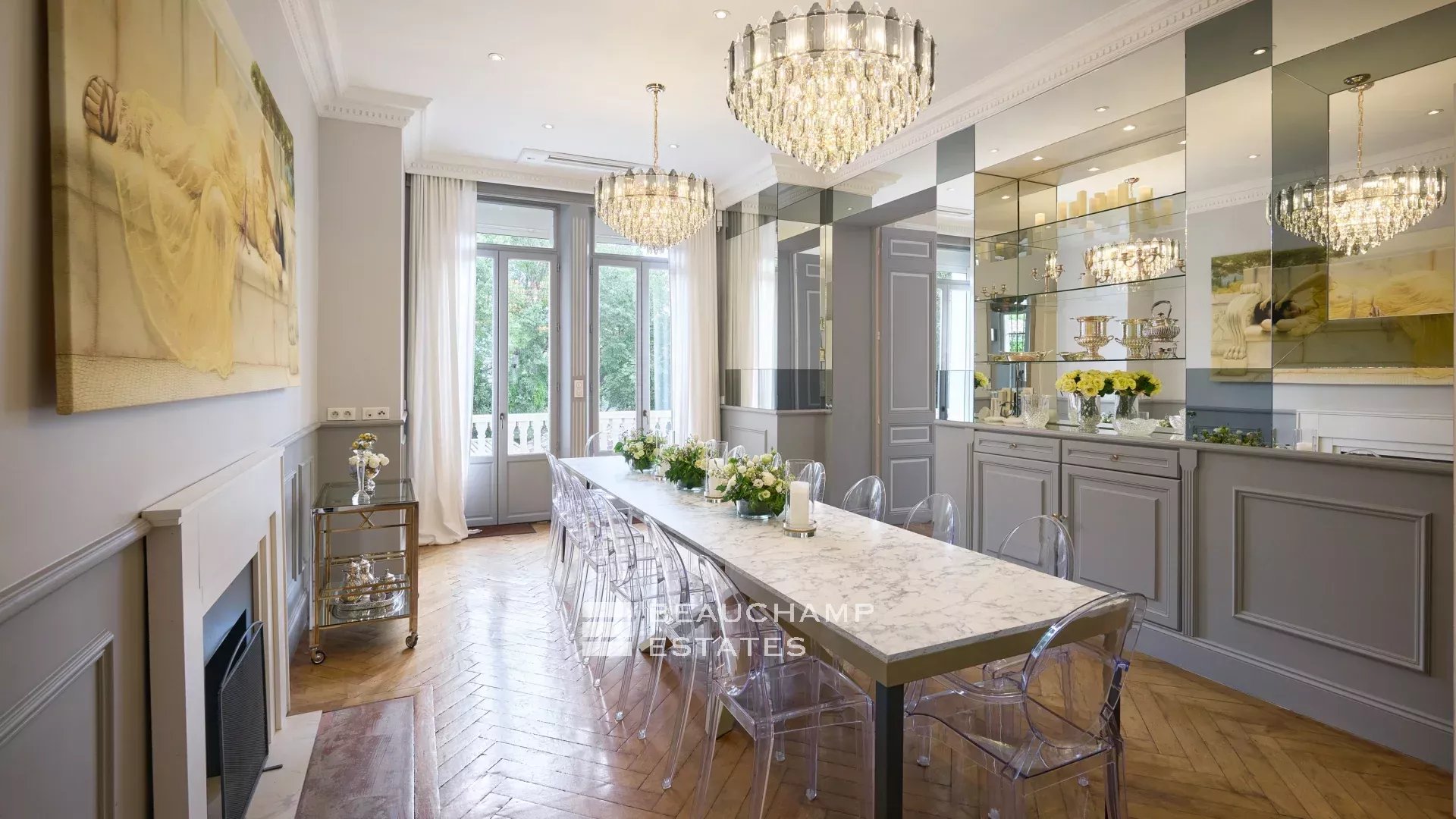 Cannes – Superb Villa Belle Epoque located near of center – 10 Bedrooms Cannes – Superb Villa Belle Epoque located near of center – 10 Bedrooms