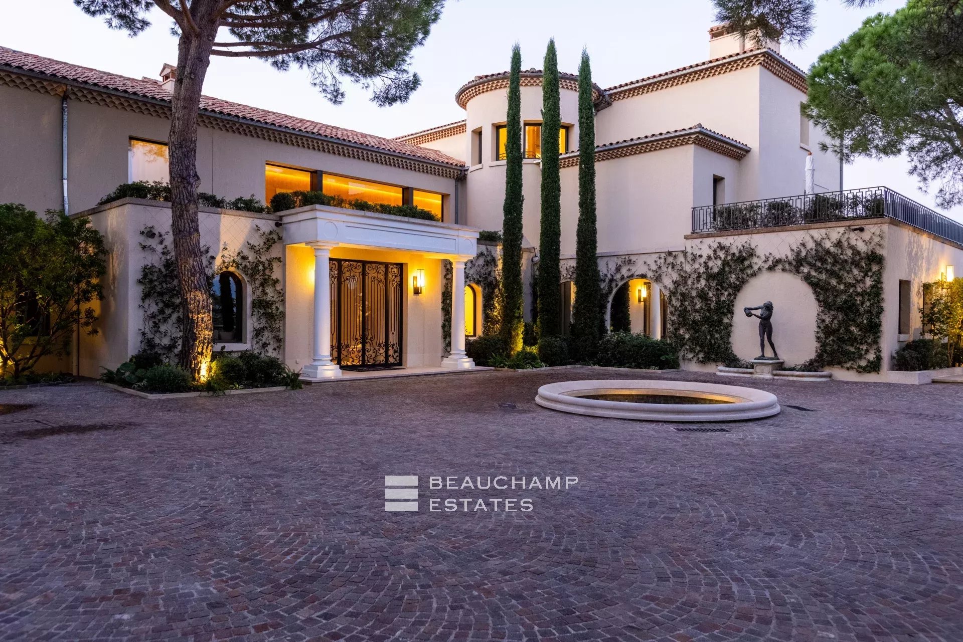 Cannes – Villa Belle Époque – 12 Bedrooms Cannes – Villa Belle Époque – 12 Bedrooms