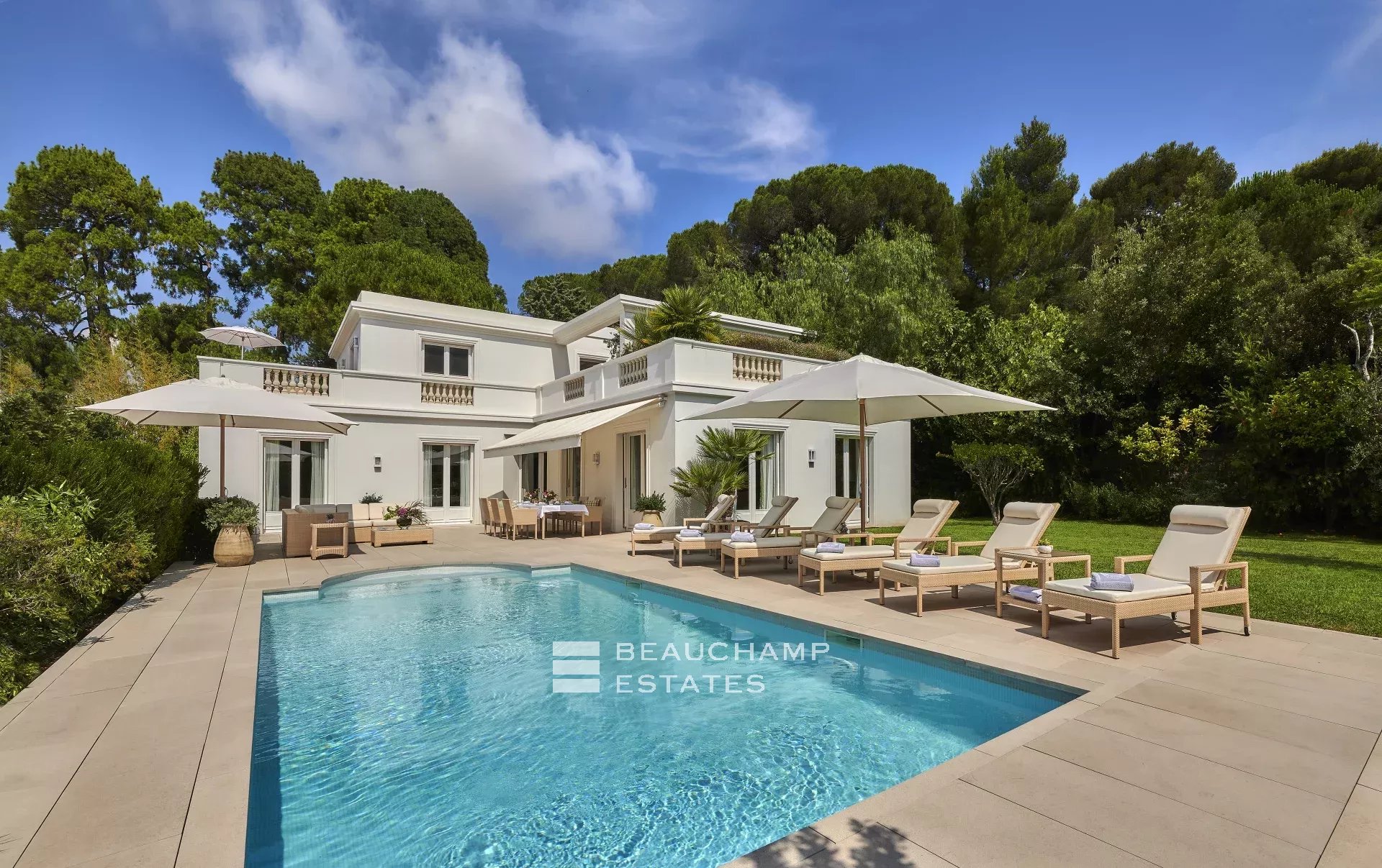 Cap d’Antibes 3 bedrooms villa Cap d’Antibes 3 bedrooms villa