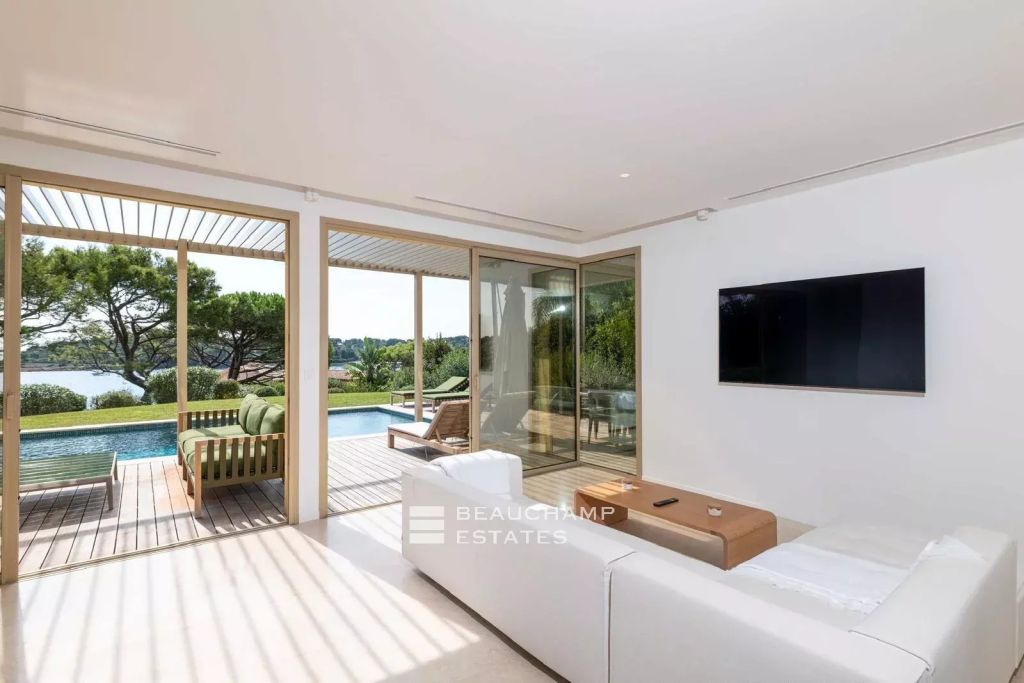 Cap d’Antibes – 4 bedrooms – Contemporary villa