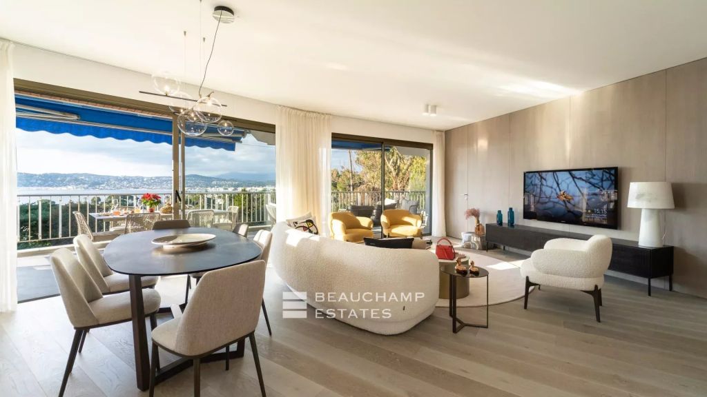 Cap d’Antibes apartment with sea view