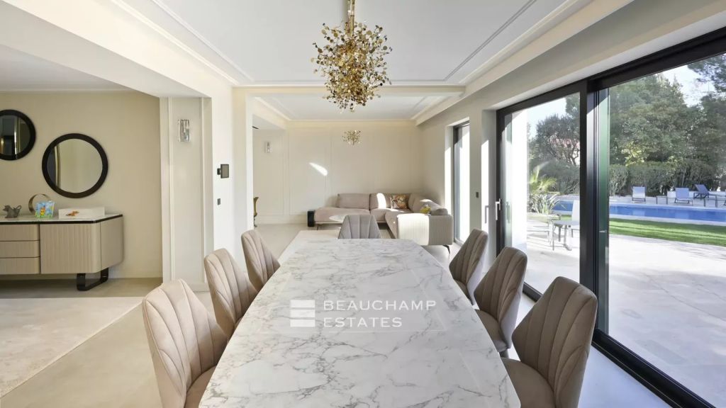 Cap d’Antibes – art deco villa with swimming pool