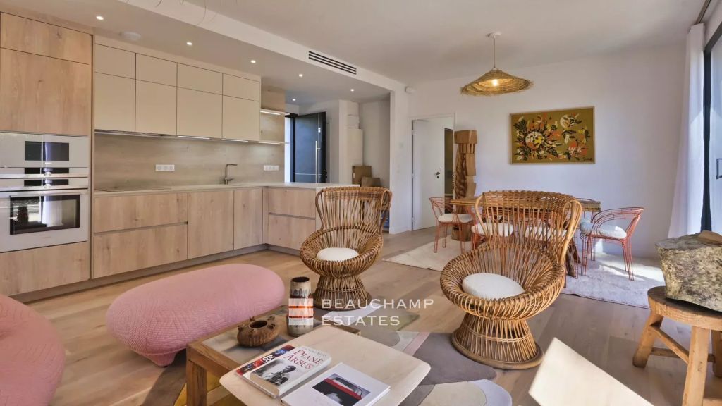 Cap d’Antibes – villa with pool walking distance to beaches