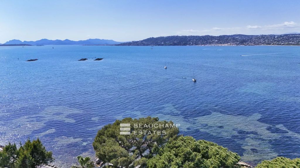 Cap d’Antibes – villa with pool walking distance to beaches