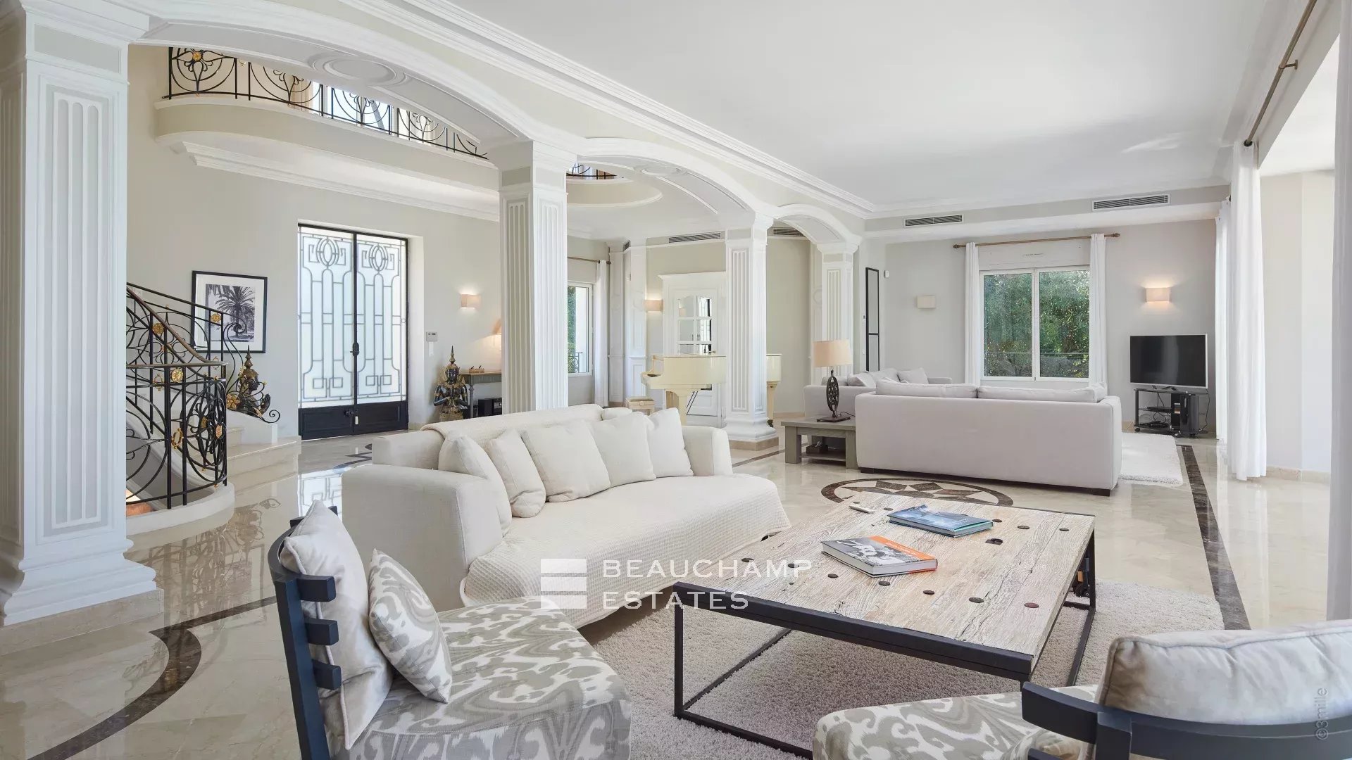 Cap d’Antibes, west side awesome waterfront property Cap d’Antibes, west side awesome waterfront property