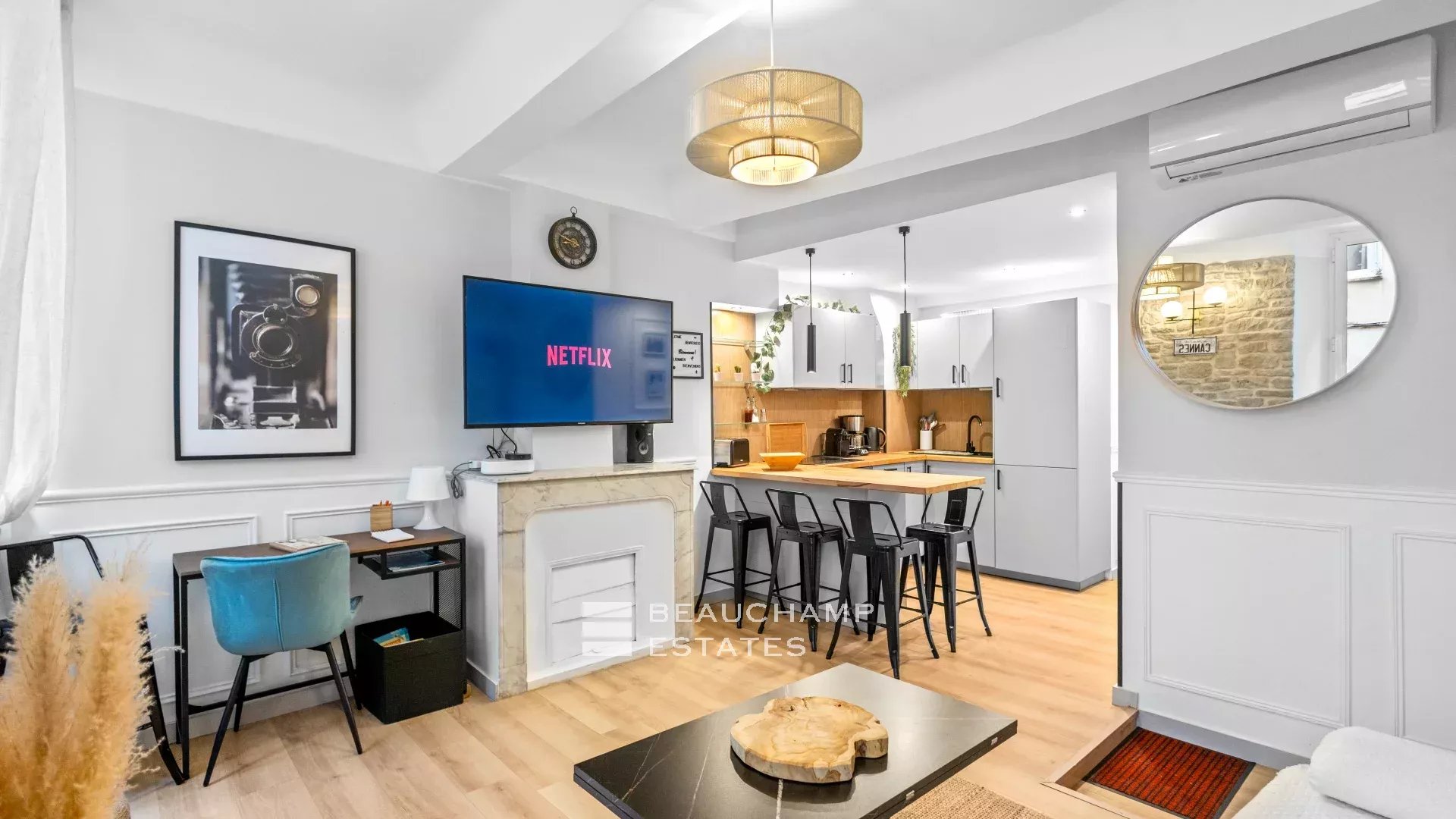 Charmant appartement 2 chambres en suite – Cannes Centre Charming 2 bedroom apartment in suite – Cannes Centre