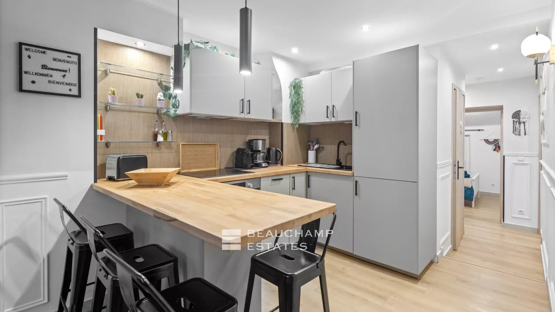 Charmant appartement 2 chambres en suite – Cannes Centre Charming 2 bedroom apartment in suite – Cannes Centre