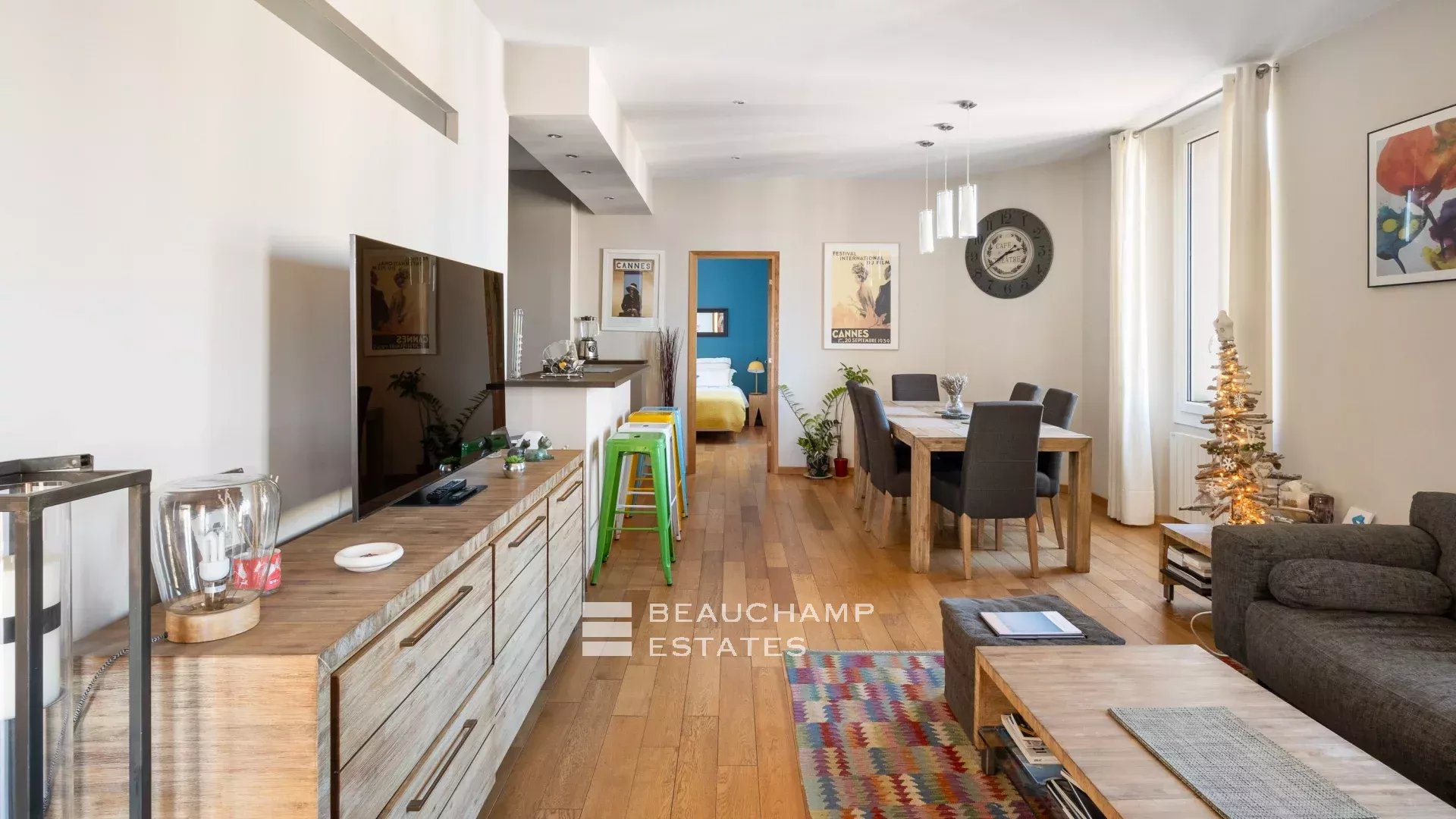 Charming 3 bedroom apartments – Cannes center Charming 3 bedroom apartments – Cannes center