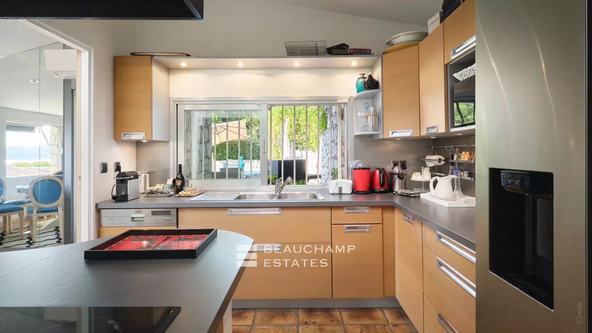 Charming 3 bedroom villa with pool and terraces – Cannes Monfleurry Charming 3 bedroom villa with pool and terraces – Cannes Monfleurry