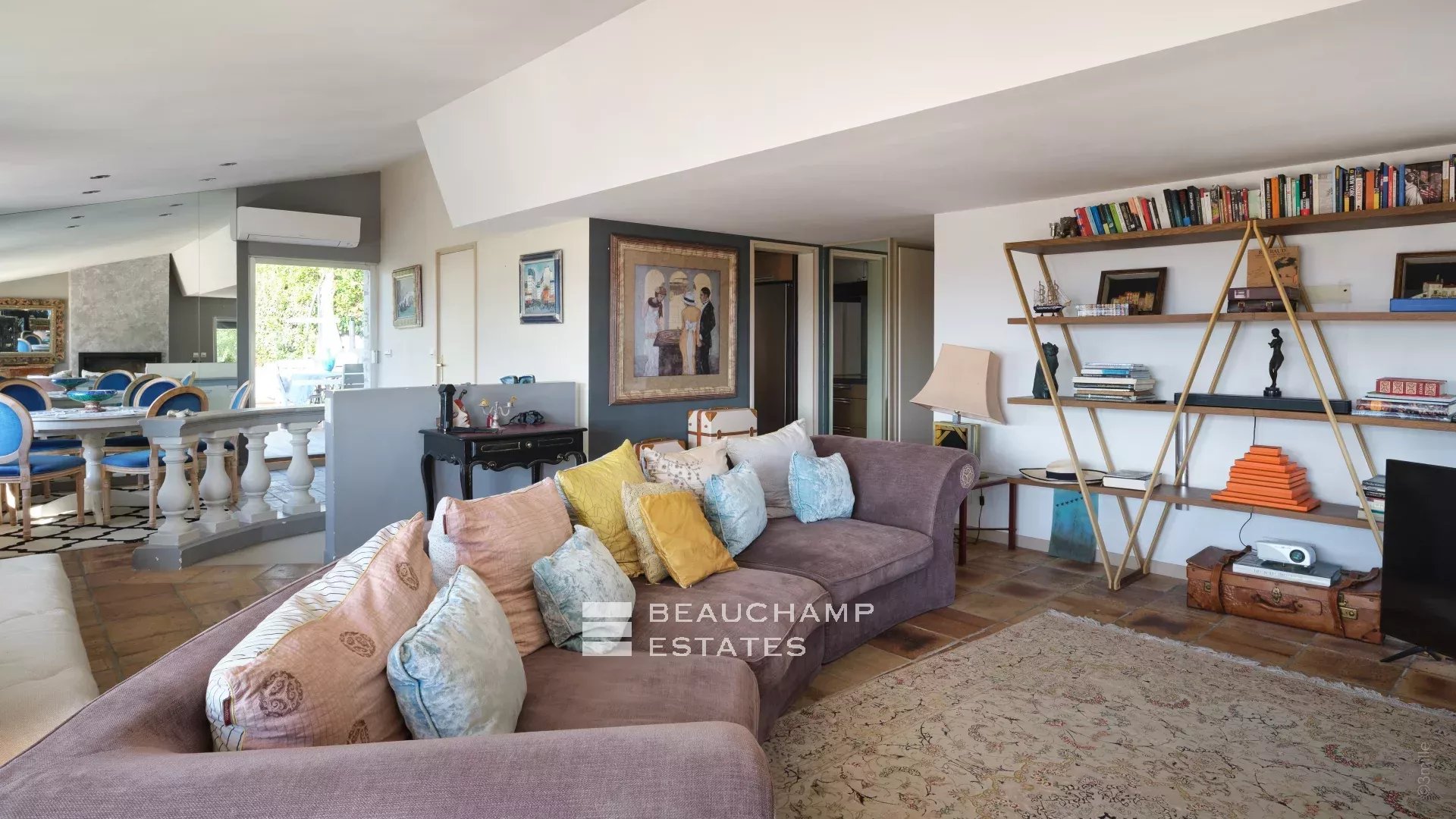 Charming 3 bedroom villa with pool and terraces – Cannes Monfleurry Charming 3 bedroom villa with pool and terraces – Cannes Monfleurry