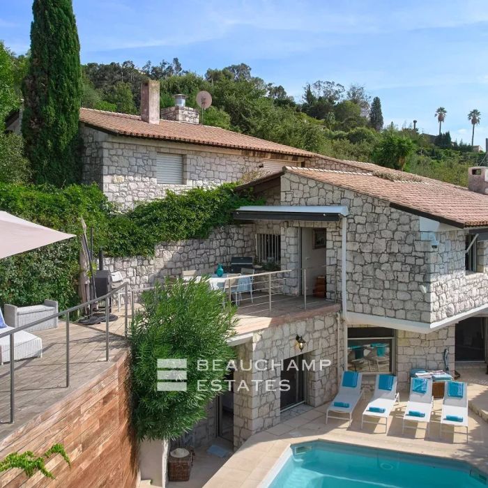 Charmante villa 3 chambres avec piscine et terrasses – Cannes Monfleurry