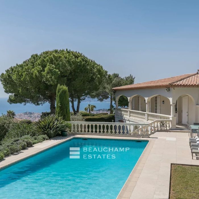 Jolie villa provençale 4 chambres dans les hauteurs de Cannes