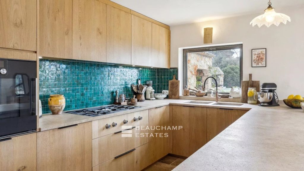 Charming 4-bedroom villa with panoramic views – Bargemo