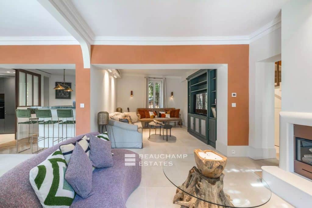 Charming contemporary 6-bedroom villa in the heart of Cannes Californie