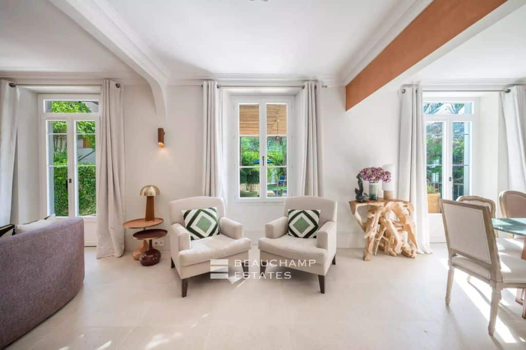 Charming contemporary 6-bedroom villa in the heart of Cannes Californie