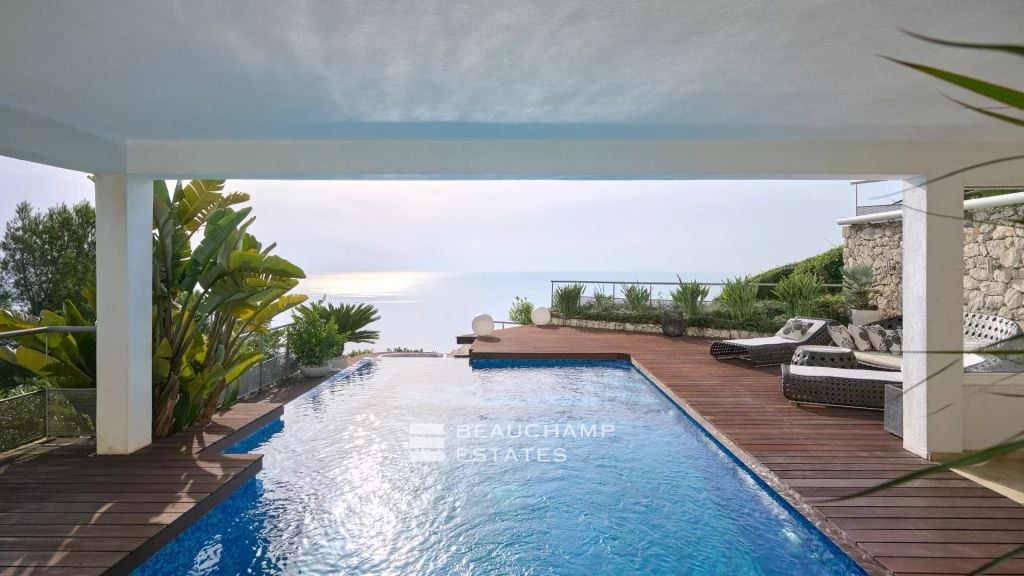 Èze – Contemporary 4-Bedroom Villa with Infinity Pool, Jacuzzi and Panoramic Sea View