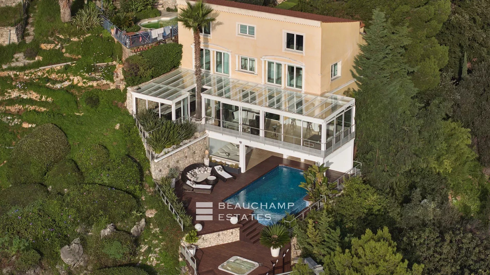 Charming contemporary villa with 4 bedrooms in Eze Charming contemporary villa with 4 bedrooms in Eze