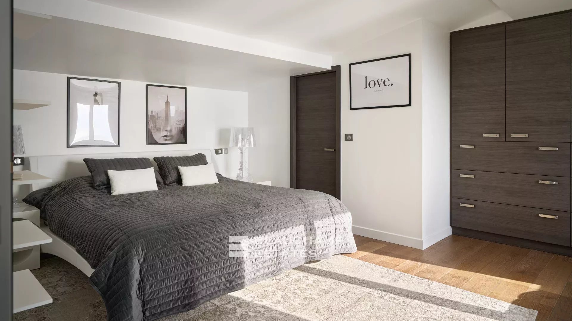 Charming contemporary villa with 4 bedrooms in Eze Charming contemporary villa with 4 bedrooms in Eze