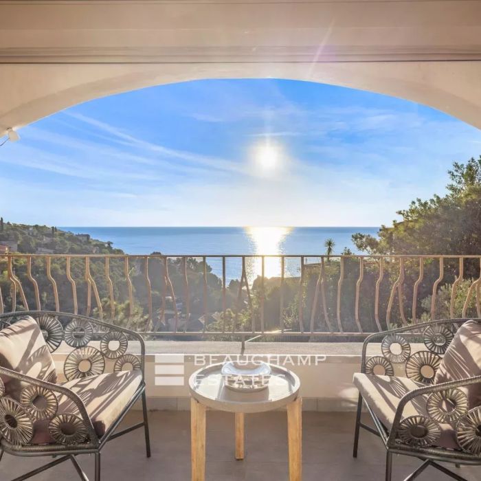 Charming Villa in Théoule-sur-Mer with sea view