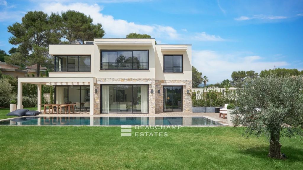Contemporary 3-bedroom villa in the heart of a quiet residential neighborhood in Mouans-Sartoux