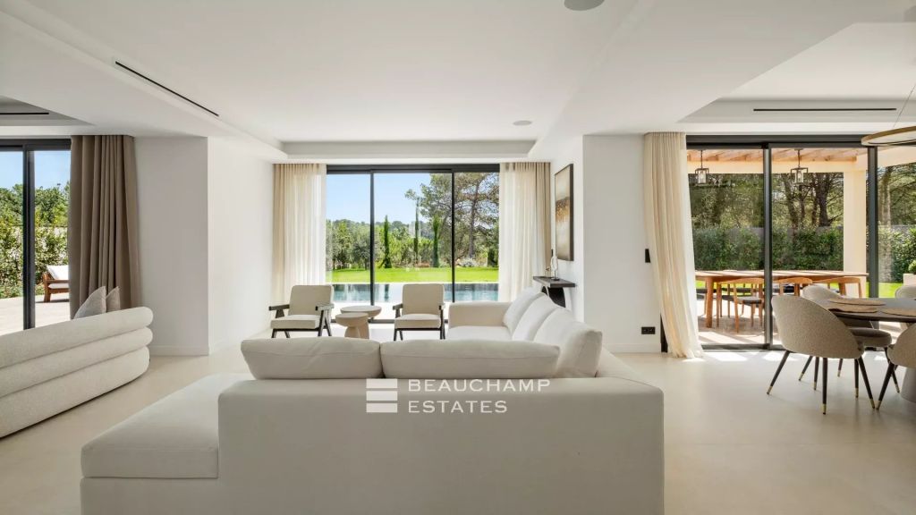 Contemporary 3-bedroom villa in the heart of a quiet residential neighborhood in Mouans-Sartoux