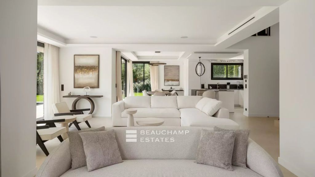 Contemporary 3-bedroom villa in the heart of a quiet residential neighborhood in Mouans-Sartoux