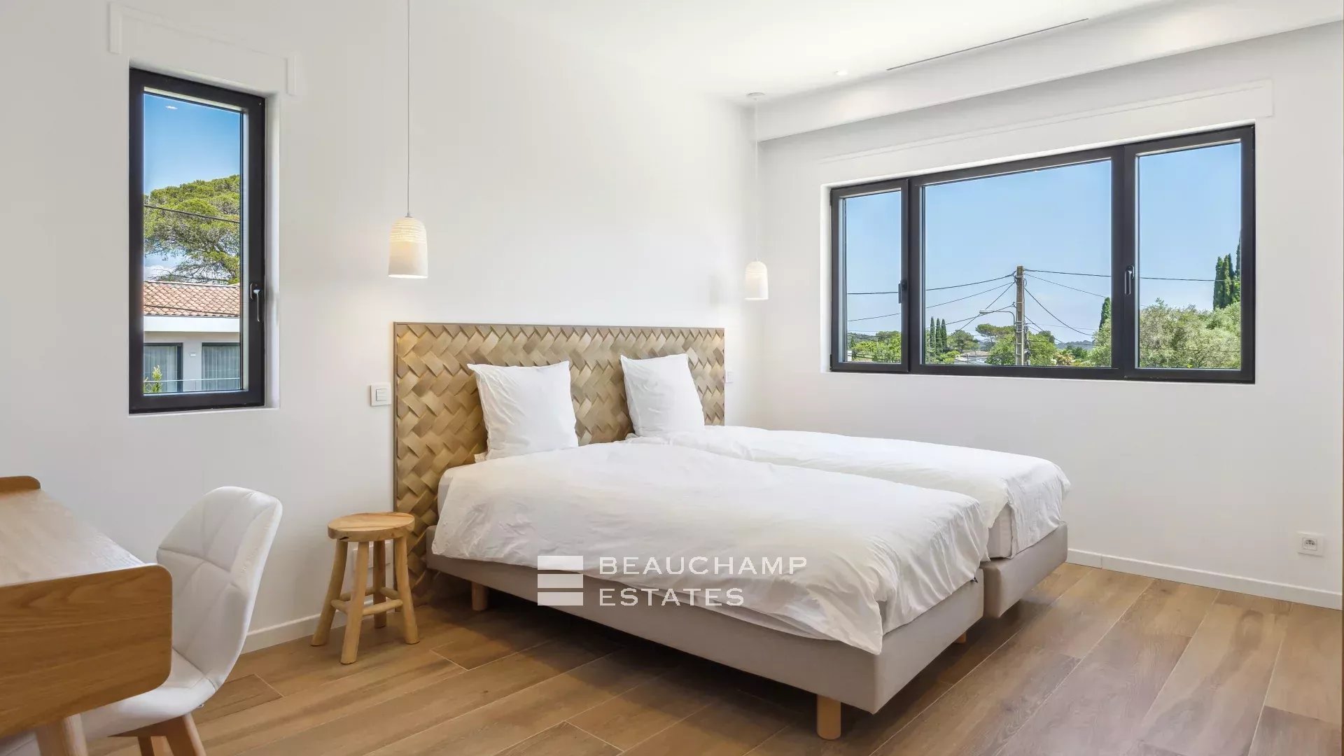 Villa contemporaine de 5 chambres à Mougins Contemporary 5-bedroom villa in Mougins