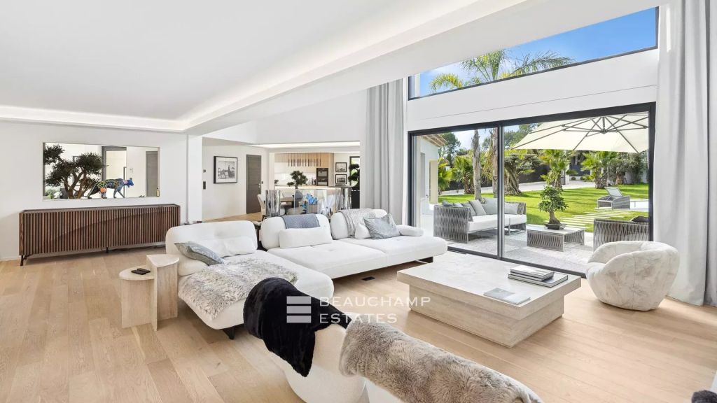 Contemporary 5-bedroom Villa with swimming pool – Mougins La Valmasque