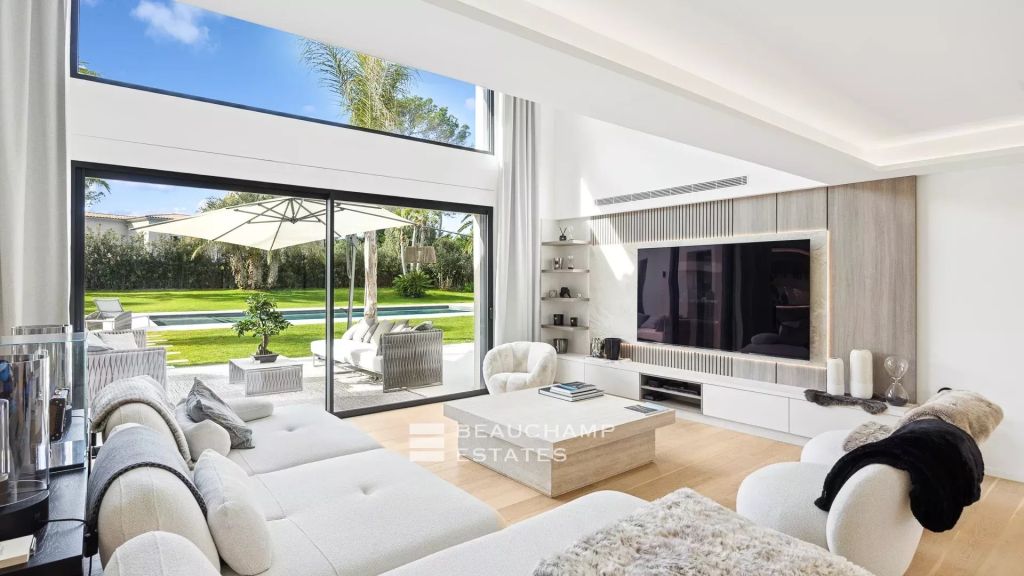 Contemporary 5-bedroom Villa with swimming pool – Mougins La Valmasque