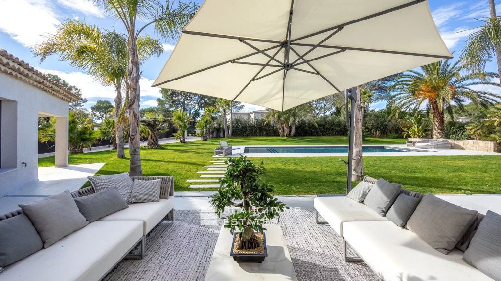 Contemporary 5-bedroom Villa with swimming pool – Mougins La Valmasque