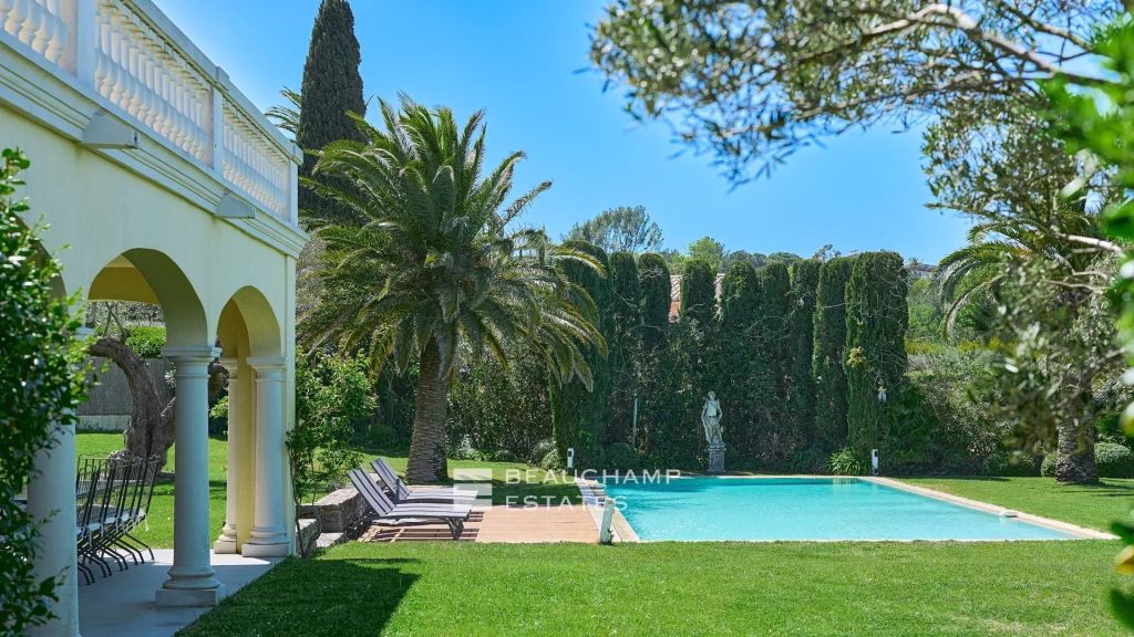 Charming Provençal-style villa in the centre of Saint-Tropez