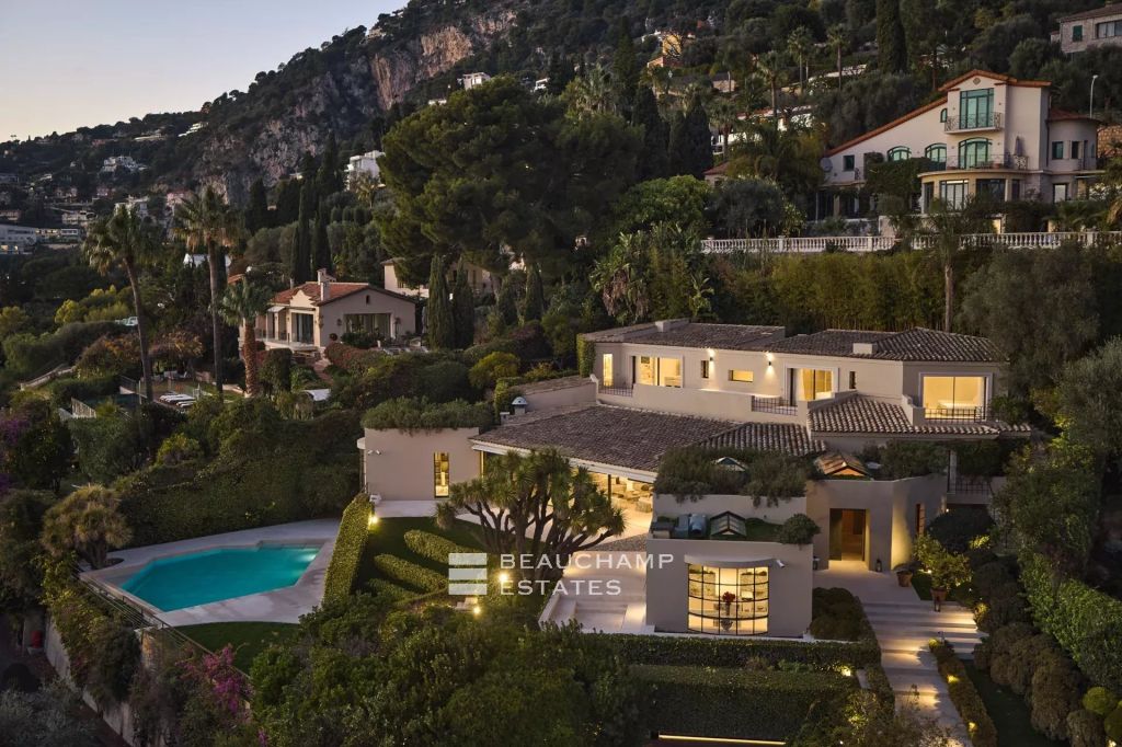 Contemporary 6-Bedroom Villa with Panoramic Sea Views –  Saint-Jean-Cap-Ferrat