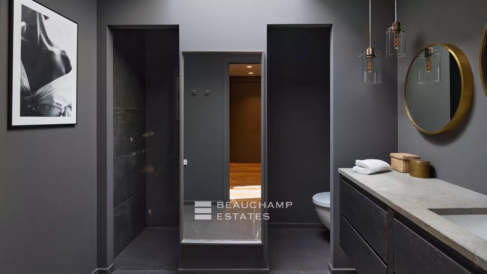 Villa contemporaine de 5 chambres à proximité du village de Mougins Contemporary villa with 5 bedrooms near the village of Mougins