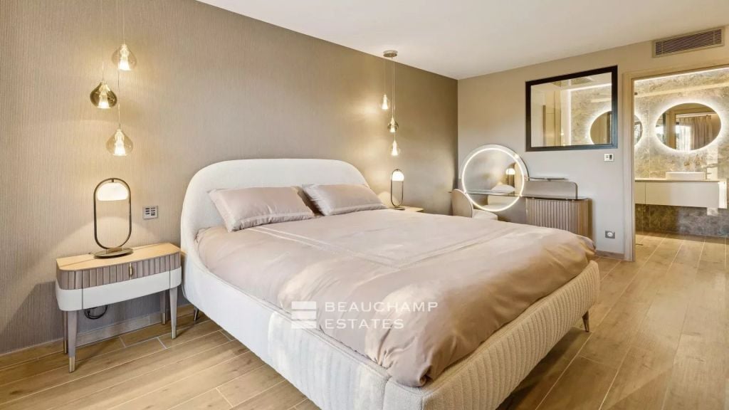 Contemporary villa with sea view, 5 bedrooms – Le Cannet