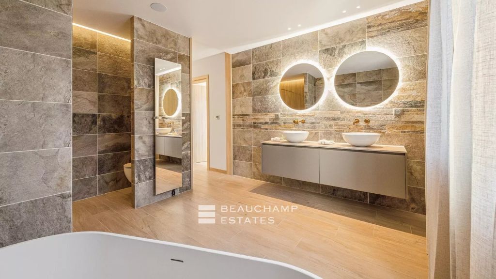 Contemporary villa with sea view, 5 bedrooms – Le Cannet