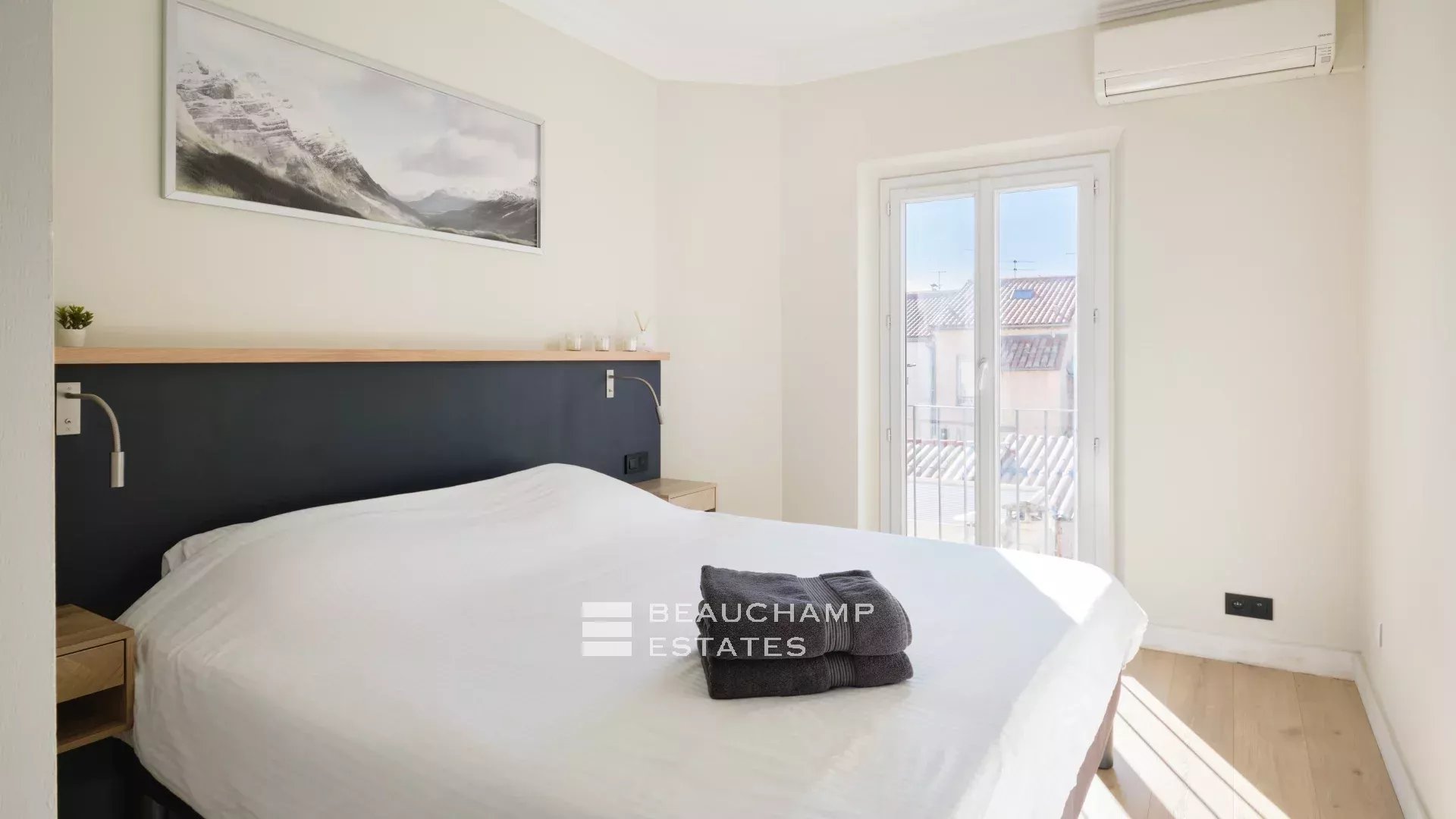 Appartement chaleureux en plein cœur de Cannes Cosy apartment in the heart of Cannes
